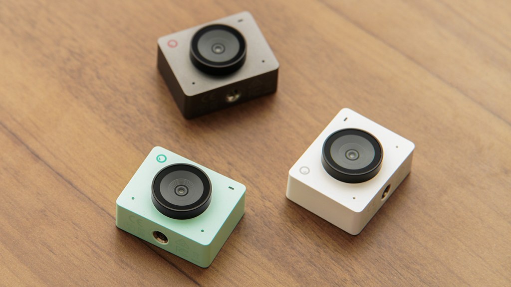 OBSBOT Meet SE Review