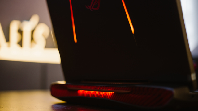 Gaming PC of the Month: Loc's ROG Gaming Setup #6